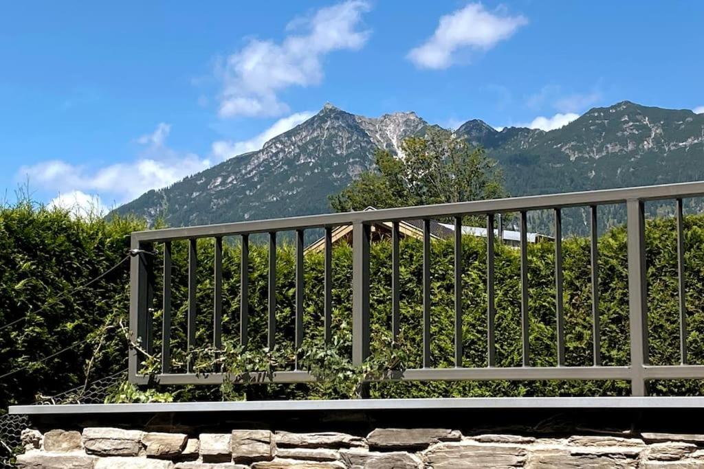 Zentral, ruhig&stilvoll mit Bergpanorama+ Garten Garmisch-Partenkirchen Exterior foto